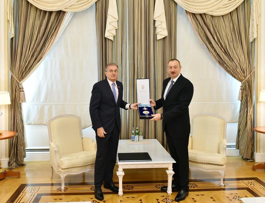 Президенту Азербайджана вручен высший орден Сербии (ФОТО)