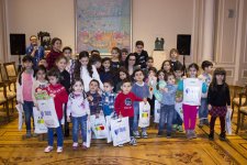 В Баку прошел интересный мастер-класс по сказкотерапии (ФОТО)