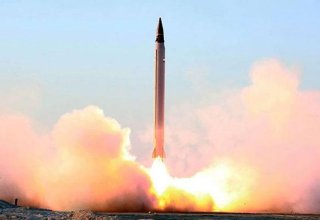 Иран произвел запуск баллистической ракеты