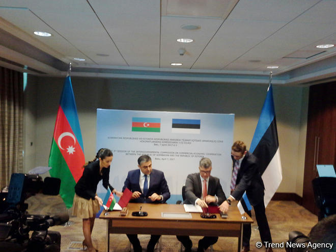 Ticarət-iqtisadi əməkdaşlıq üzrə Azərbaycan-Estoniya hökumətlərarası komissiyasının protokolu imzalanıb (FOTO)