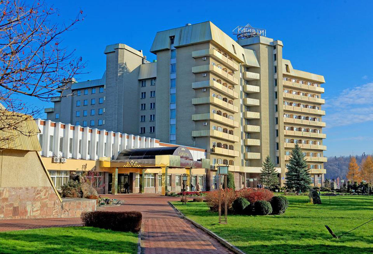 Мэр Трускавца приглашает  туристов из Азербайджана в город здоровья (ФОТО)