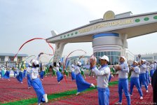 Президент Туркменистана в "Авазе" открыл крупный спортивный комплекс (ФОТО)