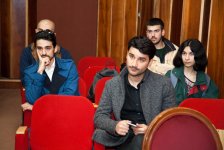 В Баку проведен мастер-класс для участников второго Фестиваля буктрейлеров (ФОТО)