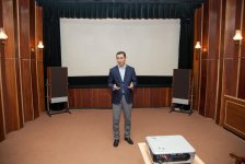 В Баку проведен мастер-класс для участников второго Фестиваля буктрейлеров (ФОТО)
