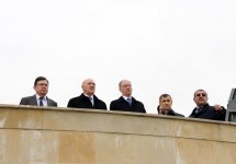 Секретарь Совбеза России посетил могилу великого лидера Гейдара Алиева и Аллею шехидов (ФОТО)