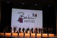 Bakı Şopinq Festivalının açılışında Dövlət Rəqs Ansamblının möhtəşəm premyerası (FOTO)