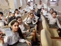 Азербайджанские дети мечтают о космосе (ФОТО)