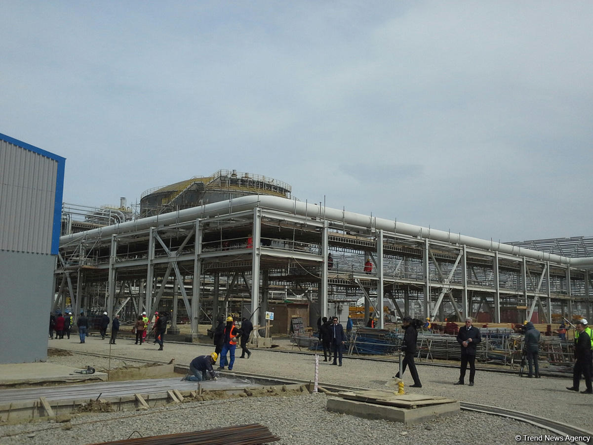 Процесс строительства карбамидного завода SOCAR завершен более чем на 90% (ФОТО)