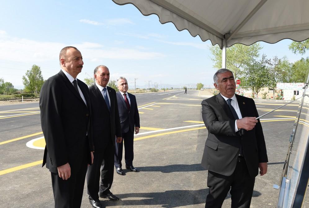 Президент Ильхам Алиев принял участие в открытии автодороги Салахлы-Балчылы-Аггыраглы-Варвара-Джирдахан (ФОТО)