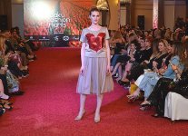 Baku Fashion Night - от 50 оттенков серого до красочных коллекций (ФОТО)