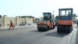 Завершается реконструкция центральной автодороги Пираллахинского района Баку (ФОТО,ВИДЕО)