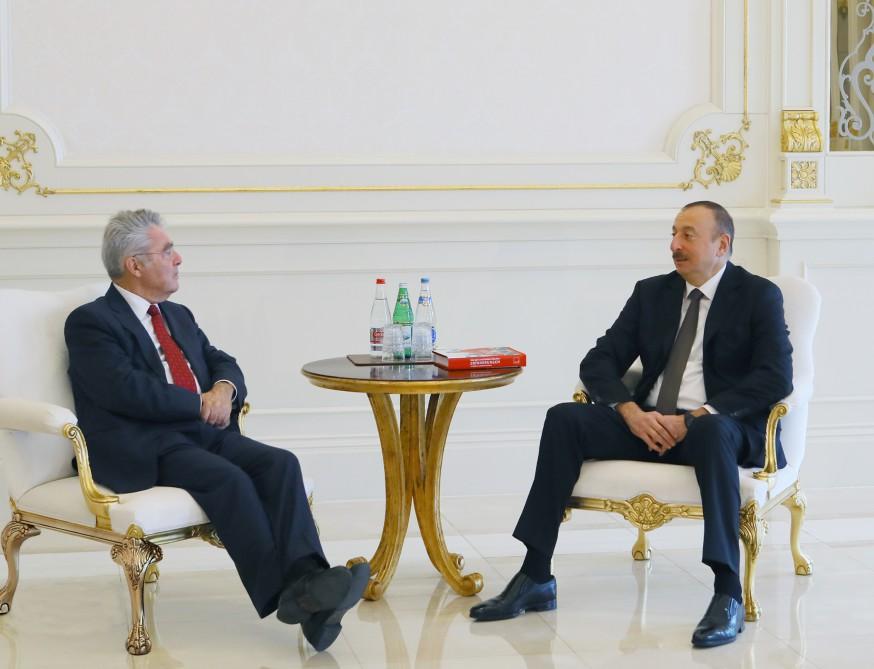 Президент Ильхам Алиев принял экс-президента Австрии