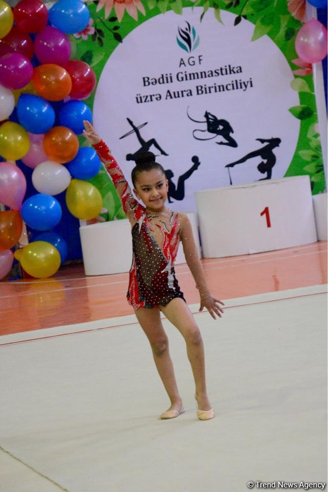 В Баку состоялось открытое первенство по художественной гимнастике "AURA" (ФОТО) - Gallery Image
