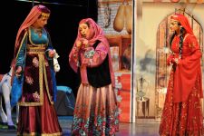 İslam Oyunları müddətində Gənc Tamaşaçılar Teatrında tamaşalar ingiliscə subtitrlərlə olacaq (FOTO)