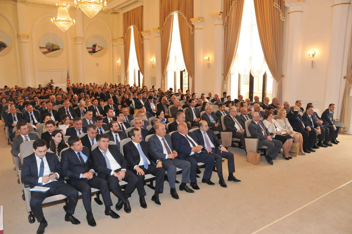 “Azərbaycan Dəmir Yolları” beynəlxalq və regional layihələrin reallaşmasında yaxından iştirak edir (FOTO)