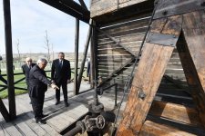 Ilham Aliyev views oil well in Bibiheybat after reconstruction (PHOTO)