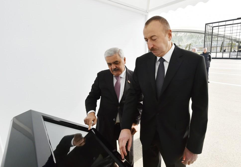 Ilham Aliyev views oil well in Bibiheybat after reconstruction (PHOTO)