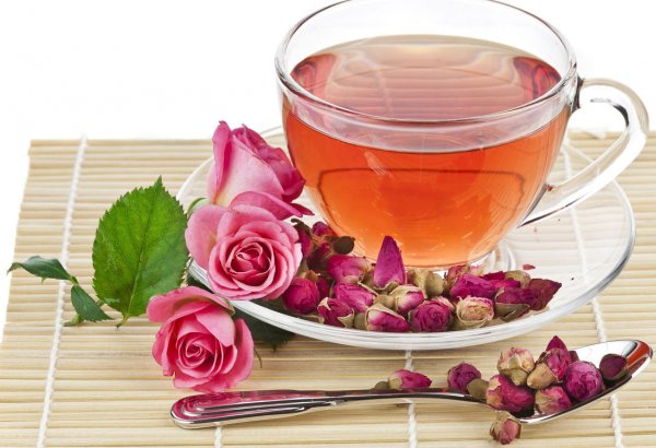 Чай из лепестков розы – аристократическое лекарство (ФОТО)
