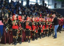 В Баку прошел 15-часовой нон-стоп марафон танца (ФОТО)
