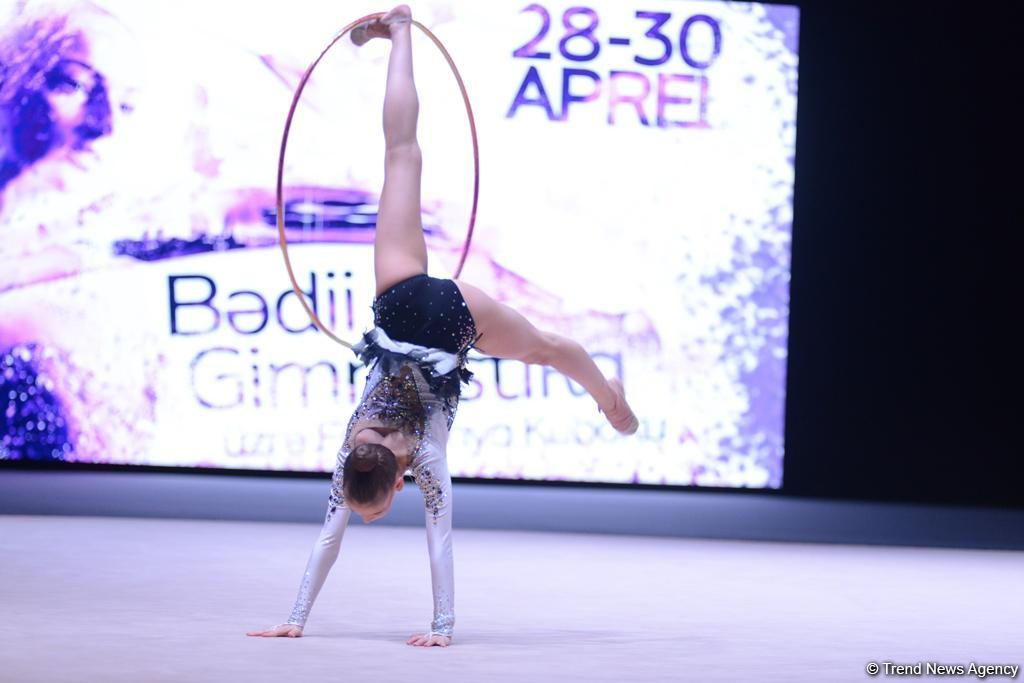 В Баку стартовал первый день соревнований Кубка мира по художественной гимнастике (ФОТО)