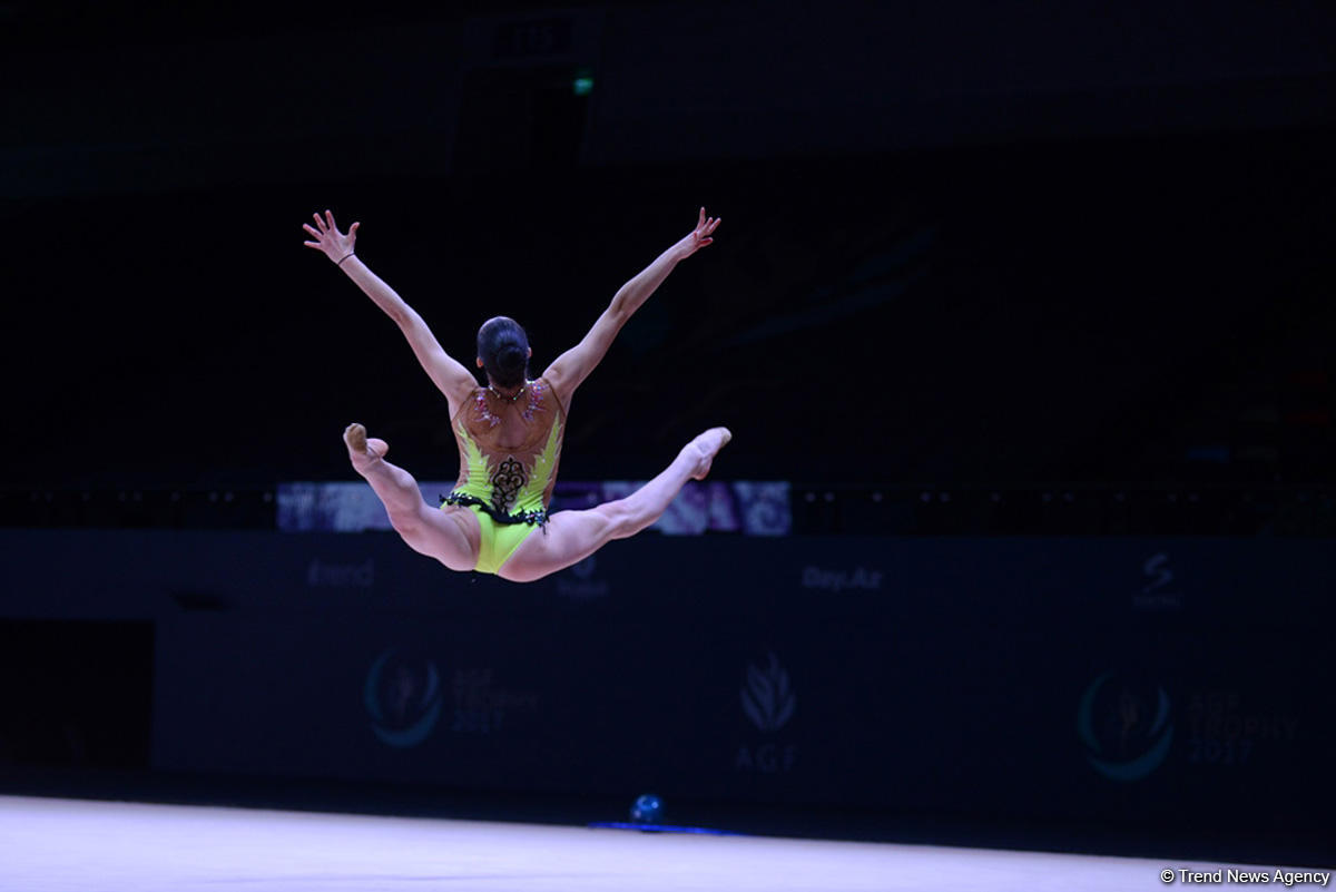 Bədii gimnastika üzrə Dünya Kuboku yarışlarında ən yaxşı məqamlar (FOTO)