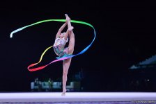 Arina Averina bədii gimnastika üzrə Dünya Kubokunda çoxnövçülükdə qızıl medal qazanıb (FOTO)