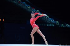 Bakıda bədii gimnastika üzrə Dünya Kubokunda final yarışlarına start verilib (FOTO)