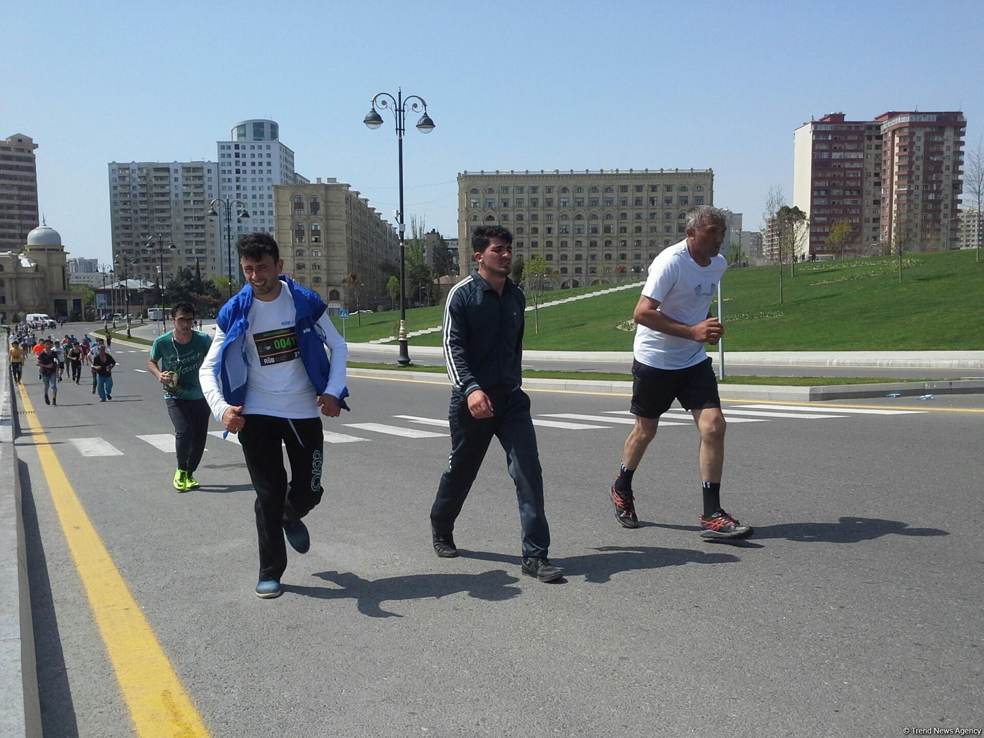 Baku Marathon 2017 (PHOTO)