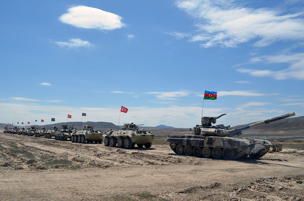 Türkiye ve Azerbaycan ortak askeri tatbikata başladı (Görüntü)