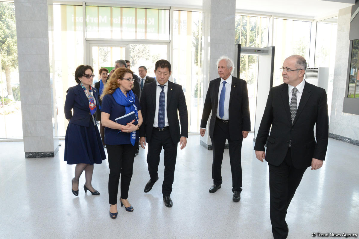 Президент FIG стал Почетным доктором азербайджанской госакадемии физкультуры и спорта (ФОТО)