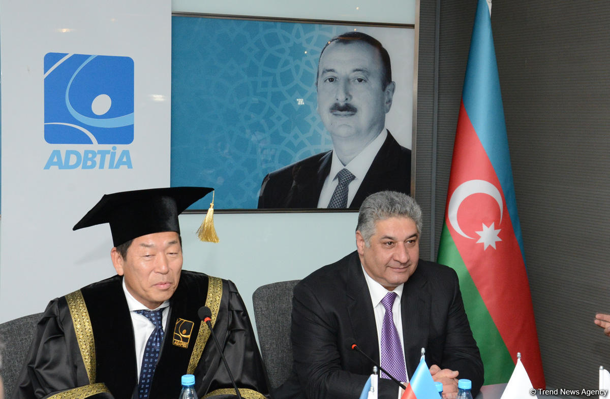 Президент FIG стал Почетным доктором азербайджанской госакадемии физкультуры и спорта (ФОТО) - Gallery Image