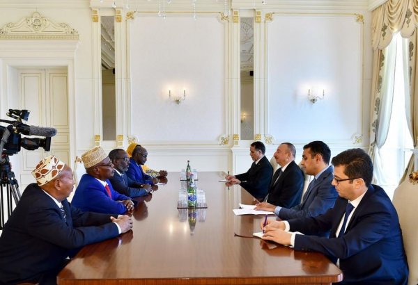 Ilham Aliyev meets delegation led by Djibouti’s National Assembly president (PHOTO)