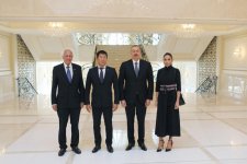 Президент Ильхам Алиев и Первая леди Мехрибан Алиева приняли президента и генсека Международной  федерации гимнастики (ФОТО)