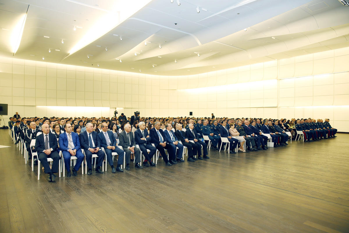 В Центре Гейдара Алиева прошел научно-практический семинар «Гейдар Алиев и пограничная охрана Азербайджана» (ФОТО) - Gallery Image