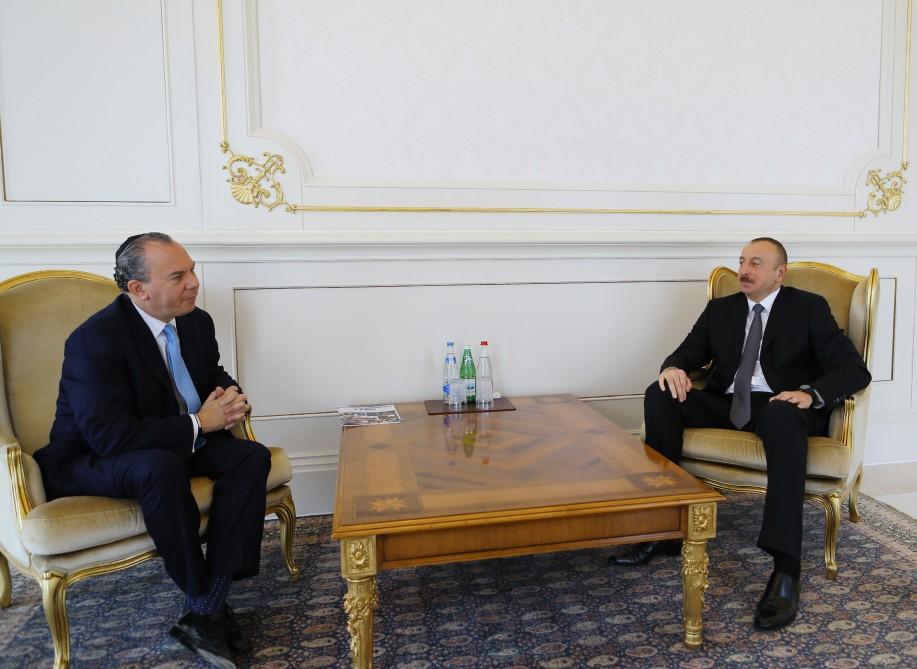Президент Азербайджана принял главу Фонда этнического взаимопонимания США (ФОТО)