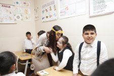 Вице-президент Фонда Гейдара Алиева Лейла Алиева посетила школу для детей с ограниченными возможностями здоровья (ФОТО) - Gallery Thumbnail