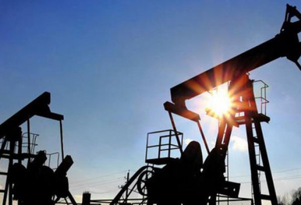 В Туркменистане продолжается восстановление нефтяных скважин