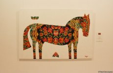 В Баку открылась выставка Вугара Мурадова "Сходства", посвященная ковровому искусству (ФОТО)