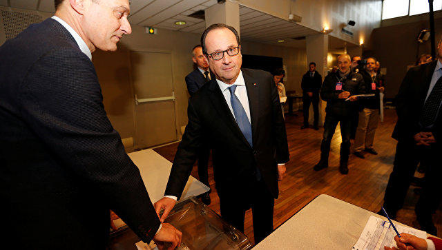 Франсуа Олланд проголосовал на выборах президента