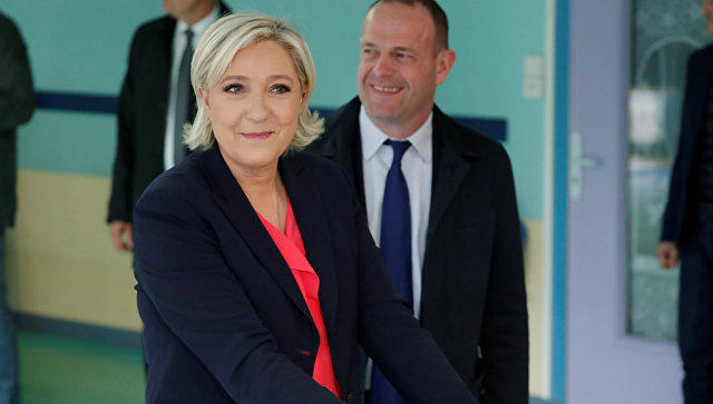 Во Франции "Национальное объединение" Ле Пен получило большинство голосов на выборах в ЕП