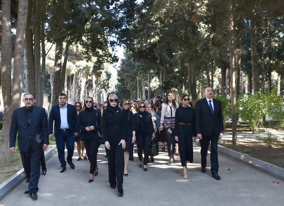 President Aliyev and his spouse attended farewell ceremony for acclaimed scientist, academician Rafiga Aliyeva (PHOTO)