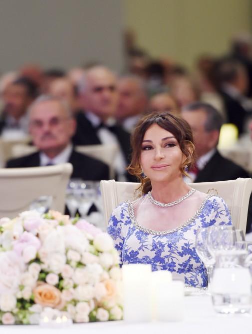 President Aliyev, first lady attend ceremony dedicated to Heydar Aliyev’s 94th birth anniversary