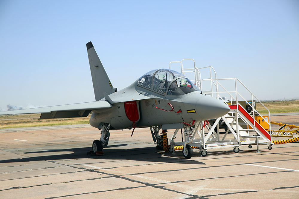В Азербайджане презентован учебно-тренировочный самолет нового поколения «M-346» (ФОТО)