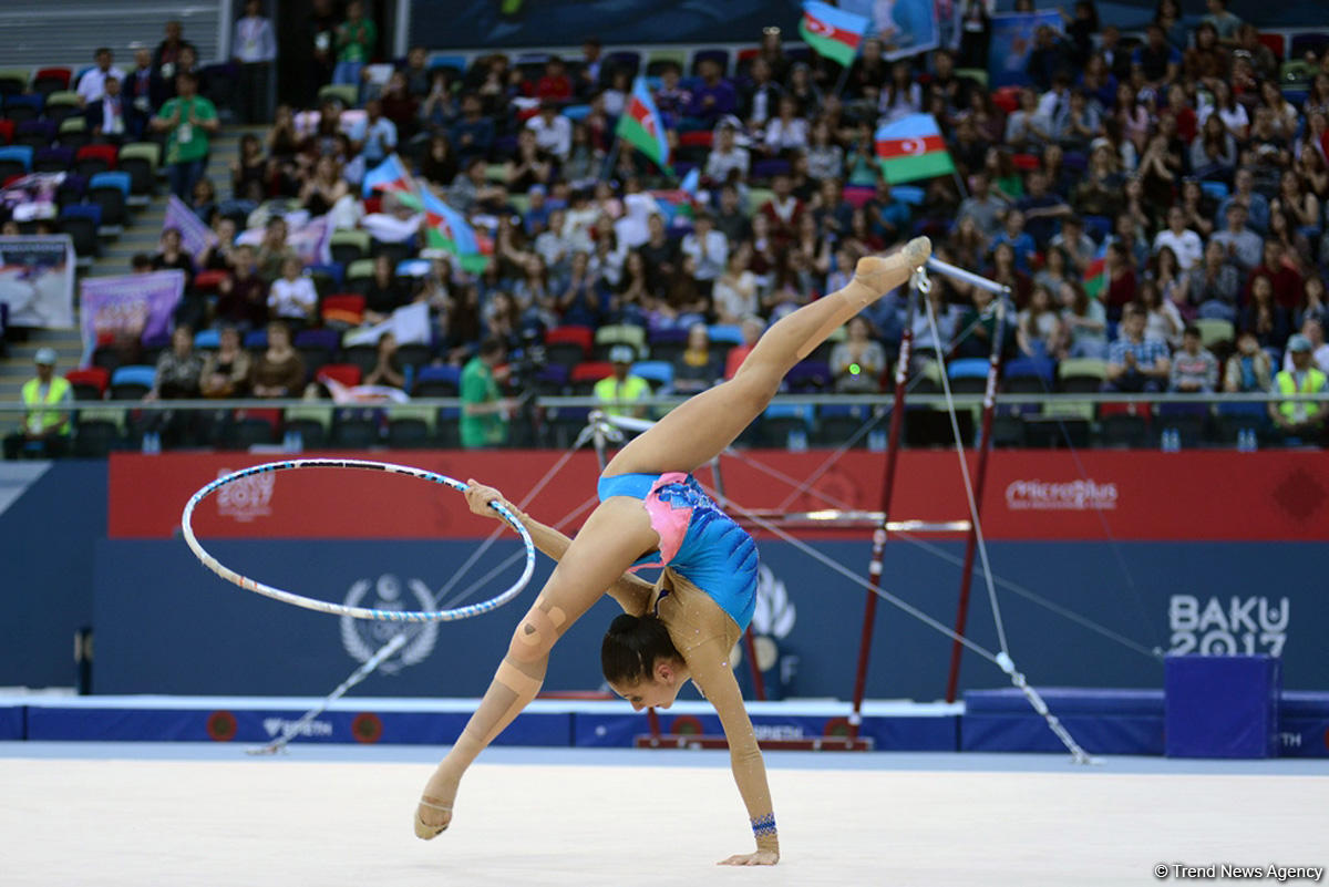 İslamiada çərçivəsində bədii gimnastika üzrə yarışlara start verildi (FOTO)