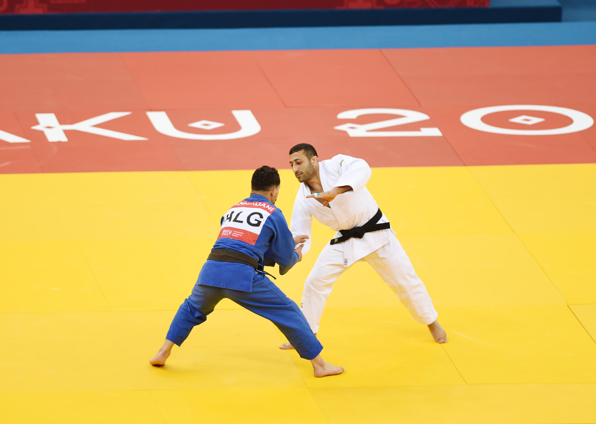 Azerbaijan’s president awards winners in judo at Baku 2017 (VIDEO)