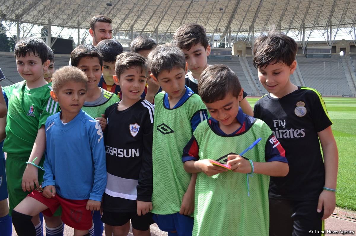 В Баку отметили Всемирный день футбола и дружбы (ФОТО)