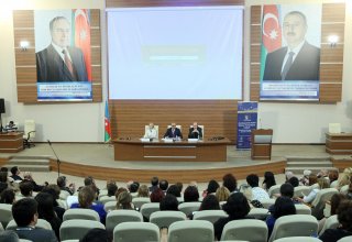 В Азербайджане соцуслугами охвачено более 12 тыс человек - министр