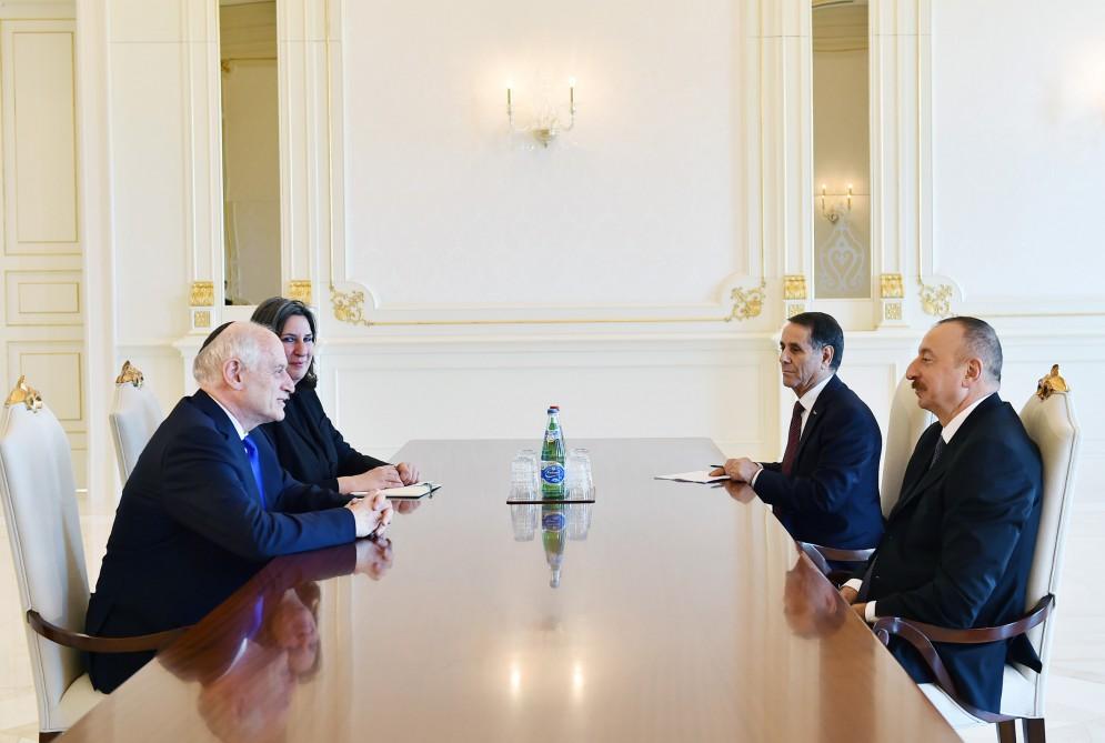 Ilham Aliyev meets Executive Vice Chairman of Conference of Presidents of Major American Jewish Organizations (UPDATE)