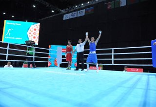 Azerbaijan’s Chalabiyev advances to Baku 2017 boxing finals
