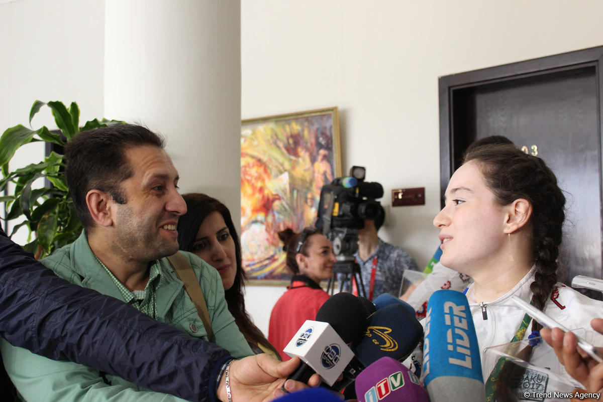 Исламиада в Баку войдет в историю мирового спорта – тяжелоатлетка Эльнара Аббасова - Gallery Image